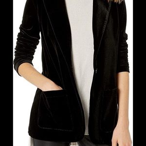 Bailey 44 Velvet Blazer